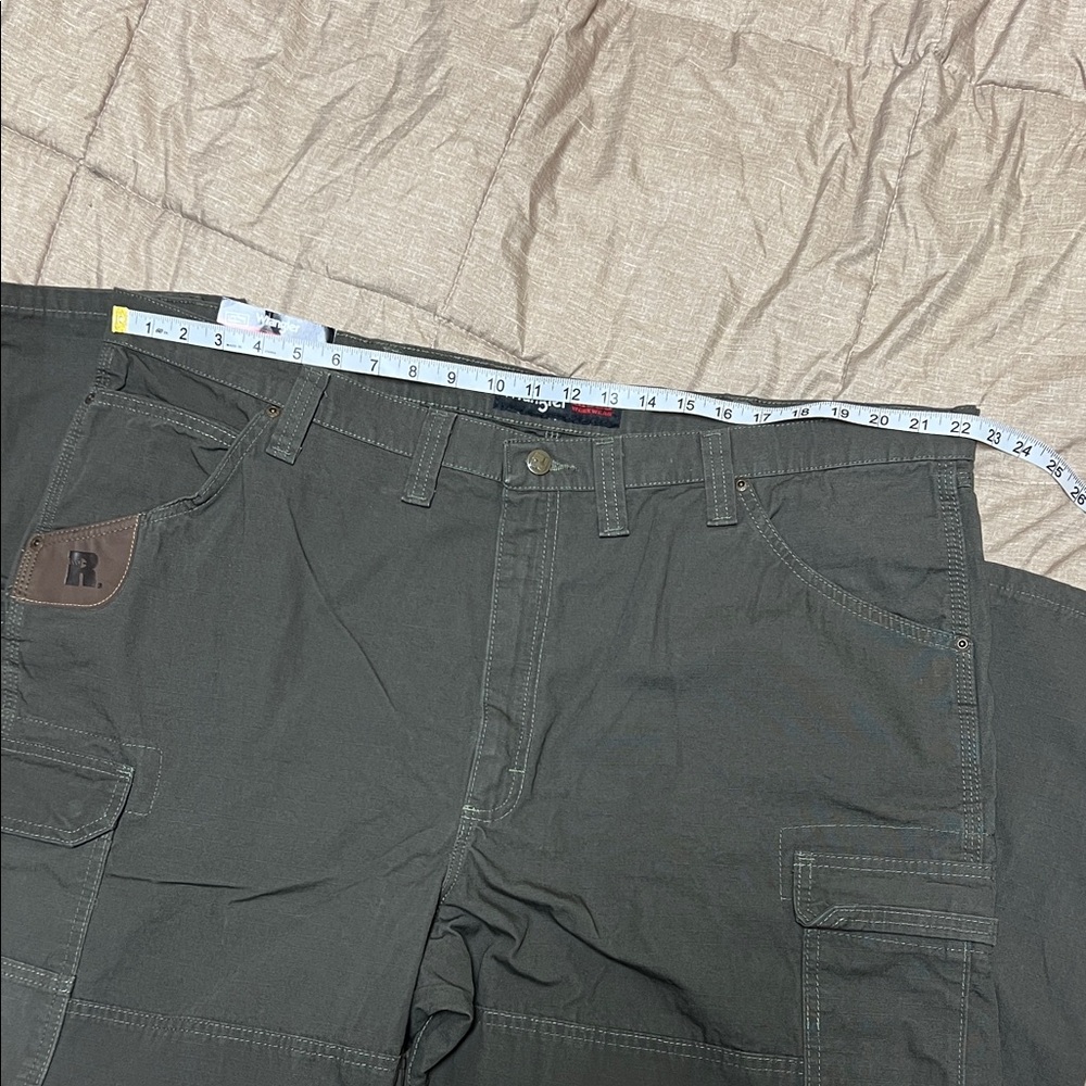 NWT Wrangler Riggs Workwear Men's Ranger Relaxed Fit Pants 44x30 - Picture 3 of 13